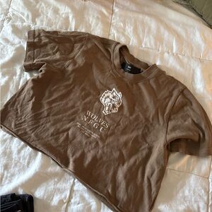 Brown Darc Sport Wolves Graphic Crop Top